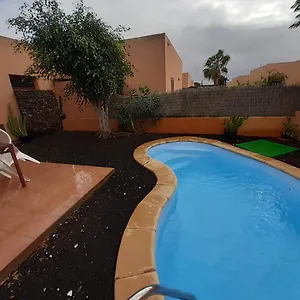 Villa Jessita Pool, Corralejo
